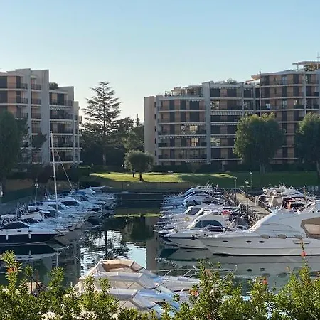 Ile Cannes Marina Mandelieu-la-Napoule