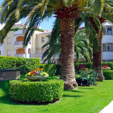 Ile Cannes Marina Apartment